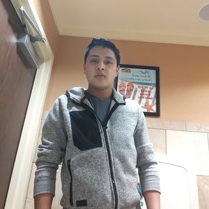 Meet your Posher, Jairo